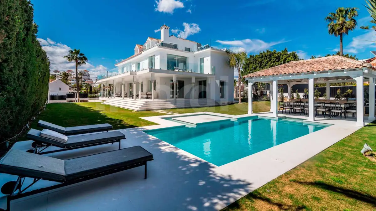 2024-07-25 – La Maison Banus